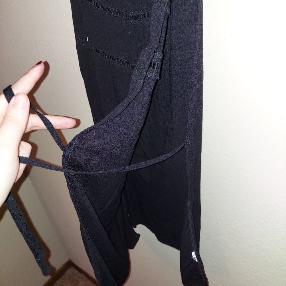 tobi black tank top w adjustable tie string sides
